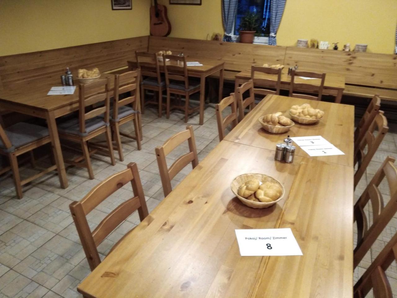 Penzion Sněženka Jiretin pod Bukovou Esterno foto